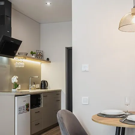 Aura Home Dnipro Exterior photo