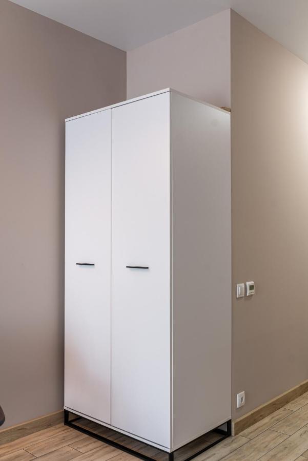 Apartment Aura