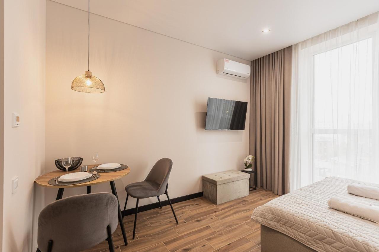 Aura Apartment