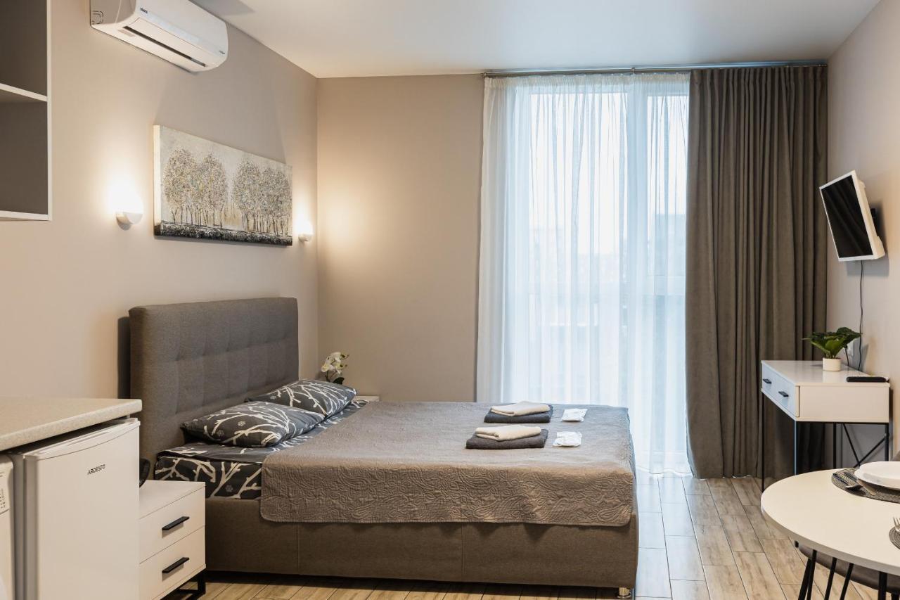 Apartment Aura *