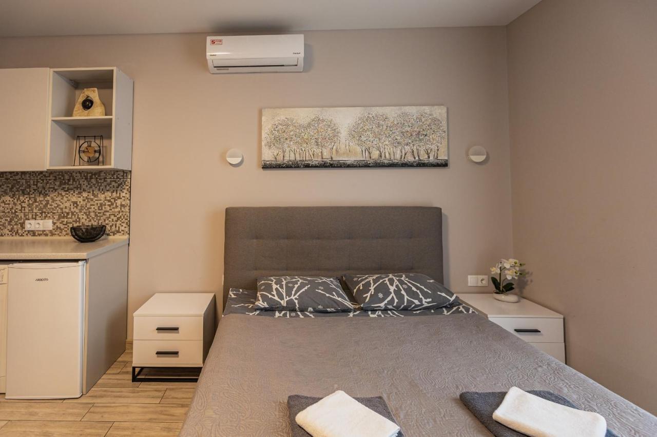 Aura Apartment